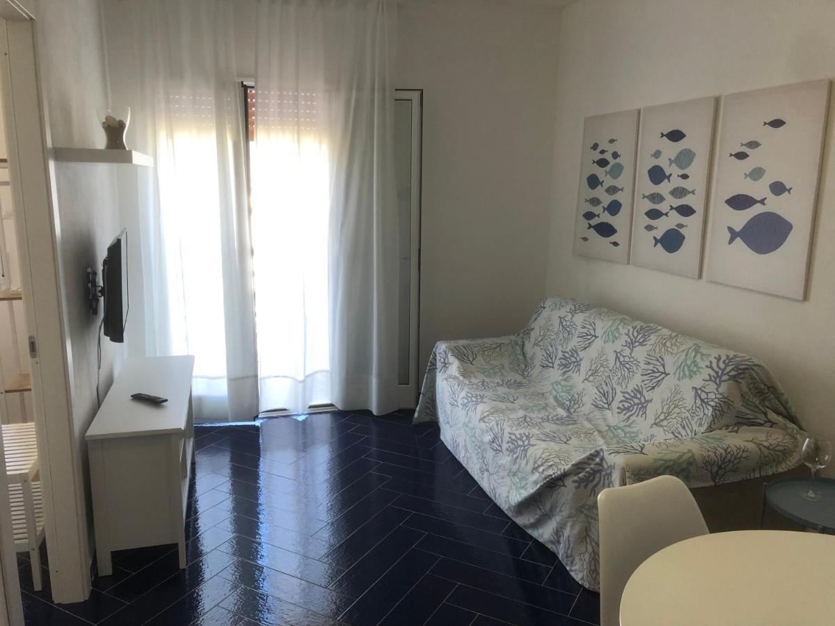 Casa Vacanze Playa 54 كاستيلاّماري ديل غو المظهر الخارجي الصورة