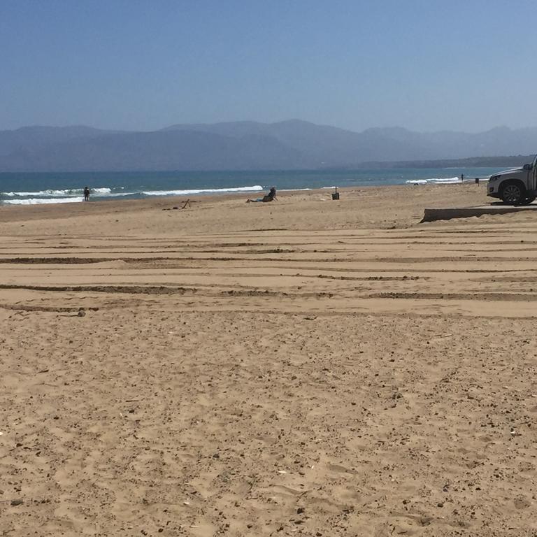 Casa Vacanze Playa 54 كاستيلاّماري ديل غو المظهر الخارجي الصورة